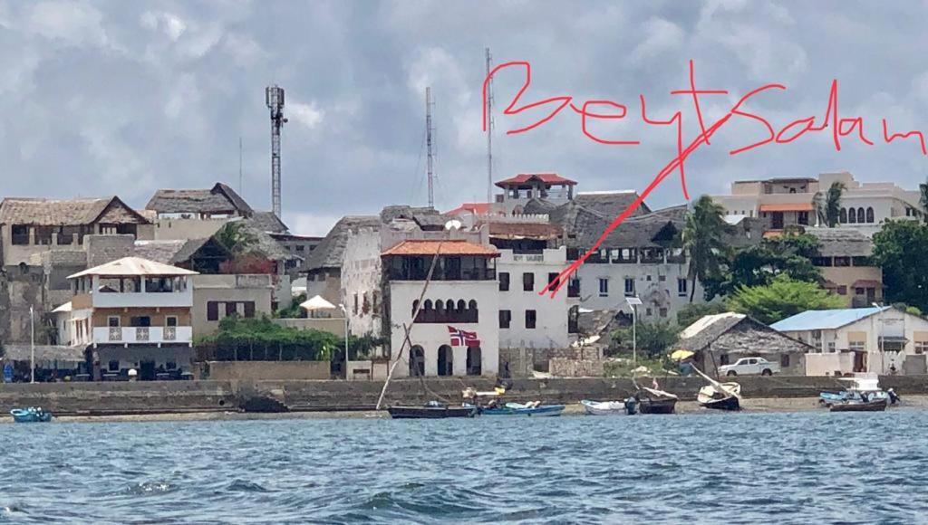 Bed and Breakfast Beytsalam Lamu Exterior foto