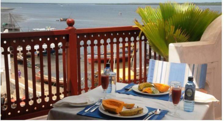 Bed and Breakfast Beytsalam Lamu Exterior foto